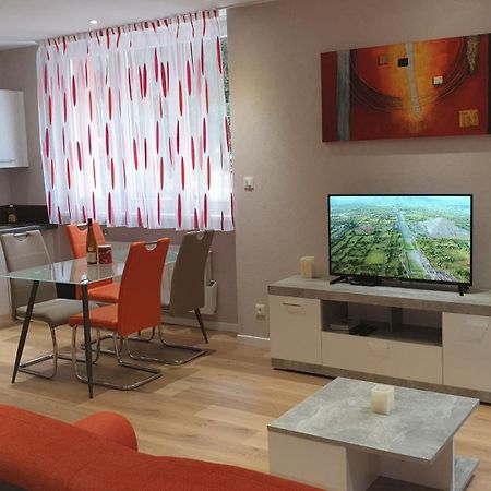 Meubles Du 25 N2 F2 Rdc Daire Niederbronn-les-Bains Dış mekan fotoğraf
