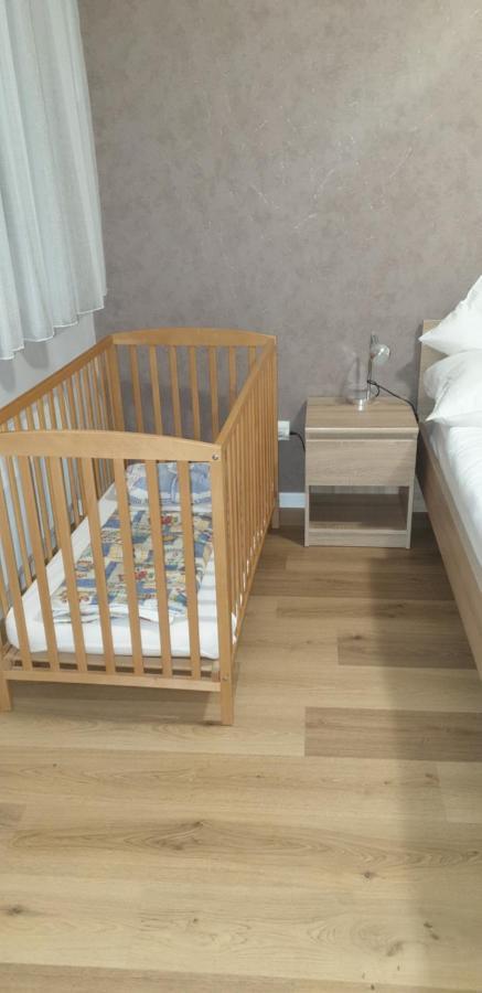Meubles Du 25 N2 F2 Rdc Daire Niederbronn-les-Bains Dış mekan fotoğraf