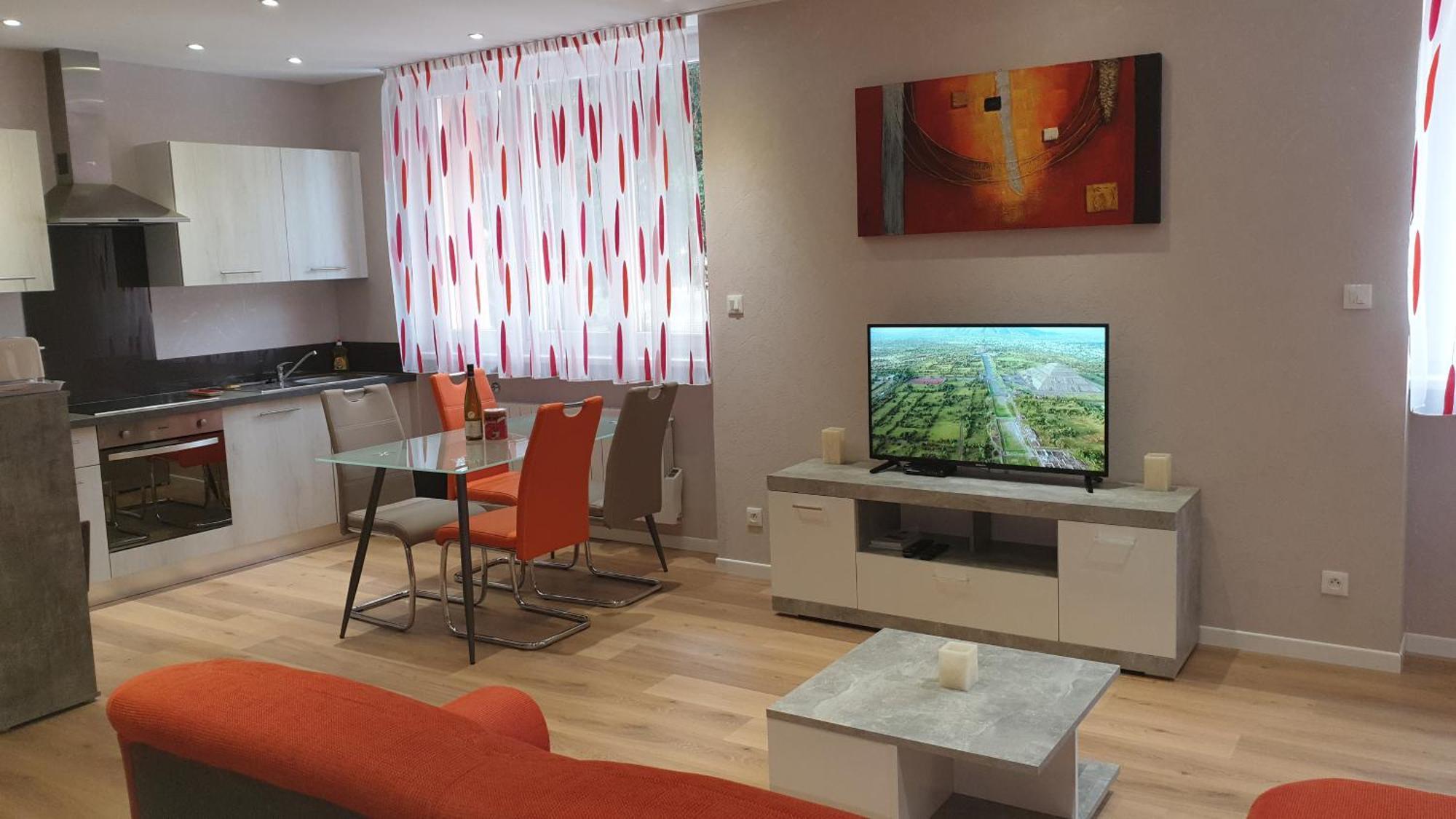 Meubles Du 25 N2 F2 Rdc Daire Niederbronn-les-Bains Dış mekan fotoğraf