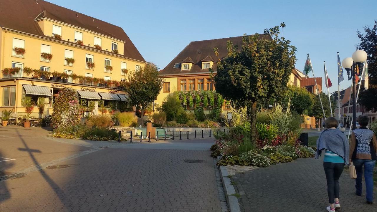 Meubles Du 25 N2 F2 Rdc Daire Niederbronn-les-Bains Dış mekan fotoğraf